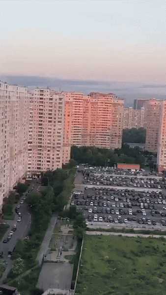 Kievul, sub ploaie de rachete: 14 morți, peste 50 de răniți și blocuri distruse într-un atac de 9 ore