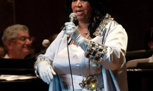 aretha franklin 20100728 cob rf1 911 jpeg
