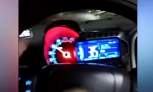 un copil de 12 ani a furat masina parintilor foto captura video antena 3 cnn png