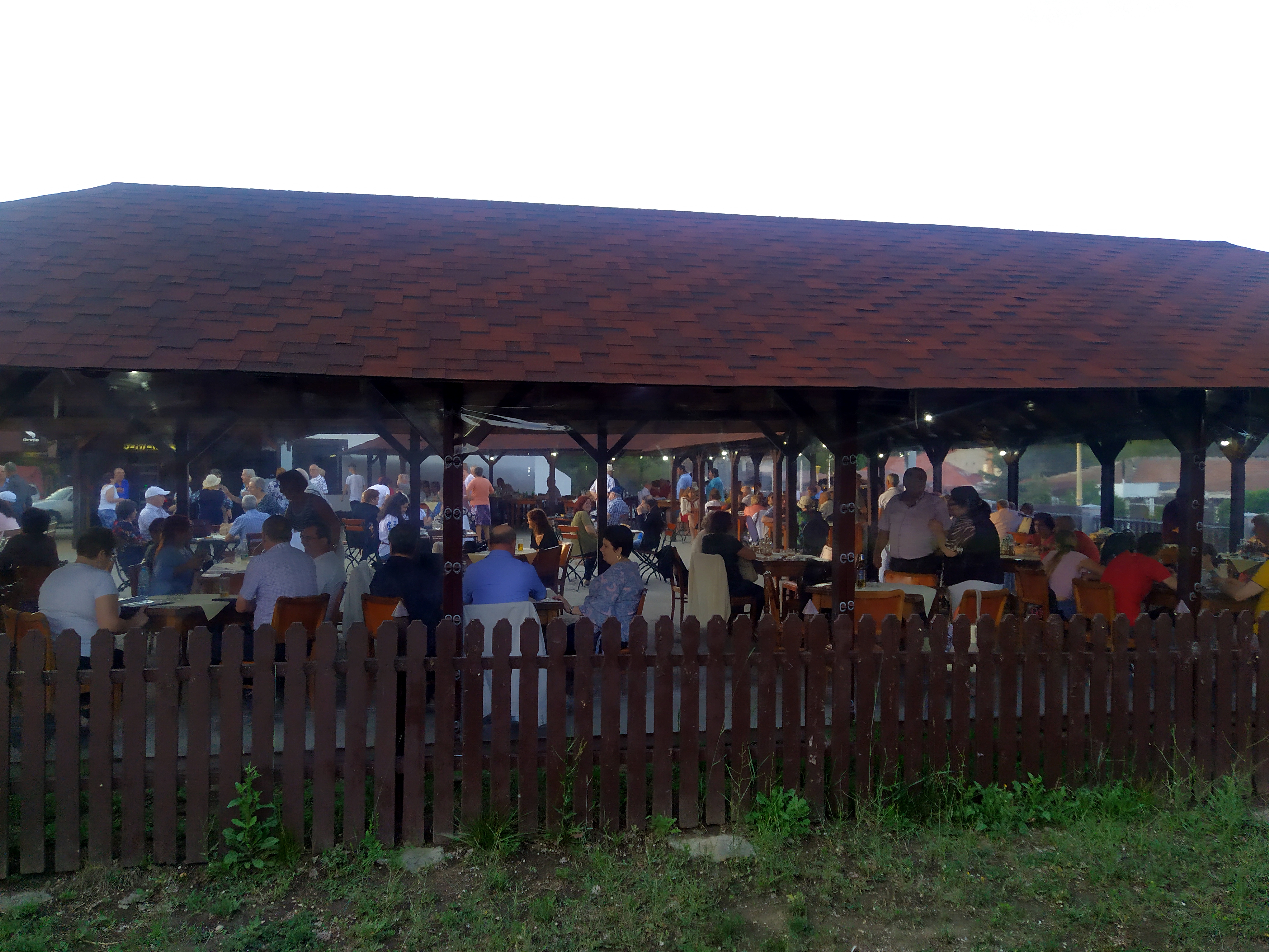 La Casa Vâlceană  nu se ține cont de distanțare