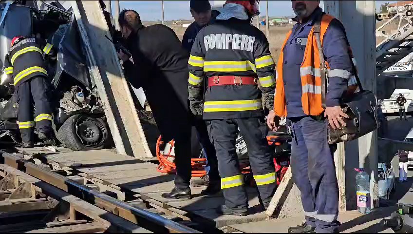 Survivarea culturistului Valentin Chiriac într-un accident feroviar, filmată și comentată.
