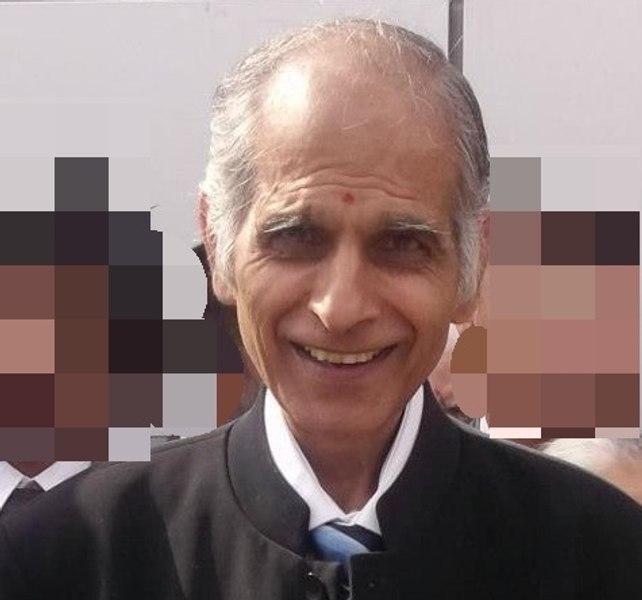 Pensionar de 80 de ani, ucis într-un parc de un adolescent de 14 ani. Își plimba câinele și a fost atacat de cinci minori