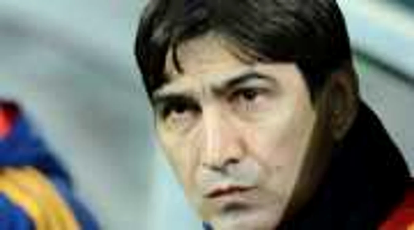 Piţurcă semnează cu Craiova după meciul cu Braşov - Revista presei sportive