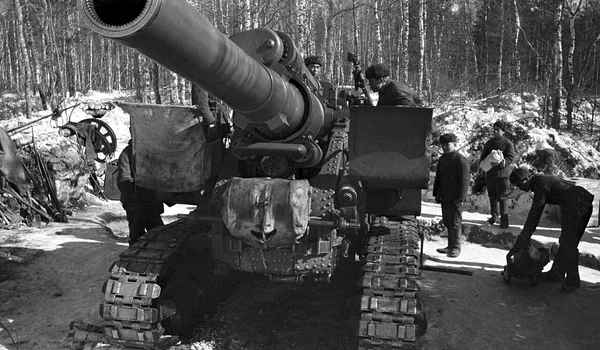 Tun sovietic în timpul celui de-al Doilea Război Mondial (© Knorring / Олег Кнорринг / Commons: RIA Novosti)