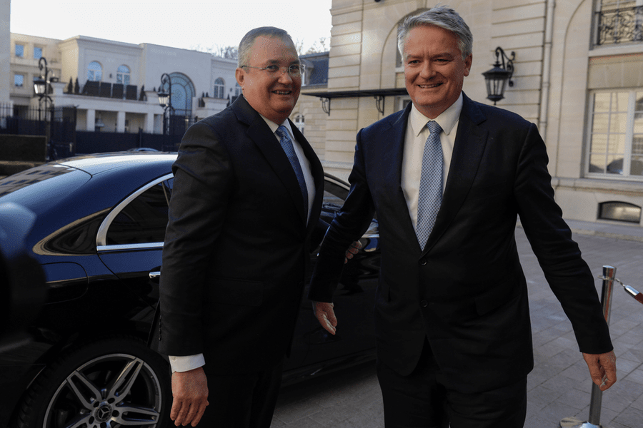 Nicolae Ciucă a depus memorandumul privind aderarea României la OCDE