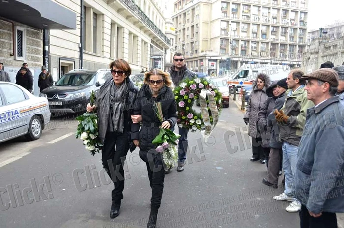 Vedete la sicriul lui Nicolaescu