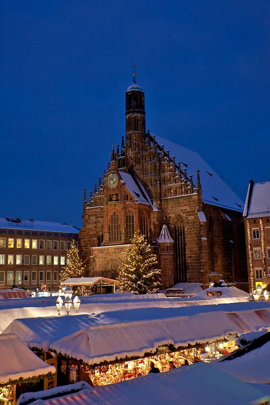 5 piata din nurnberg germania jpg jpeg