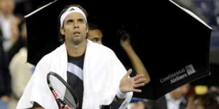 US OPEN: Ploaia i-a obligat pe organizatori să amâne toate meciurile după miezul nopţii