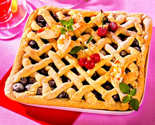 tarta vanilie cirese jpeg