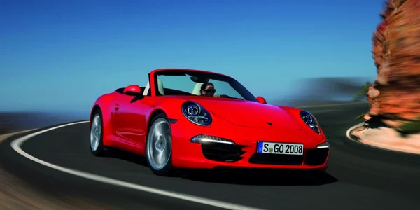 Noul 911 Cabrio a fost lansat