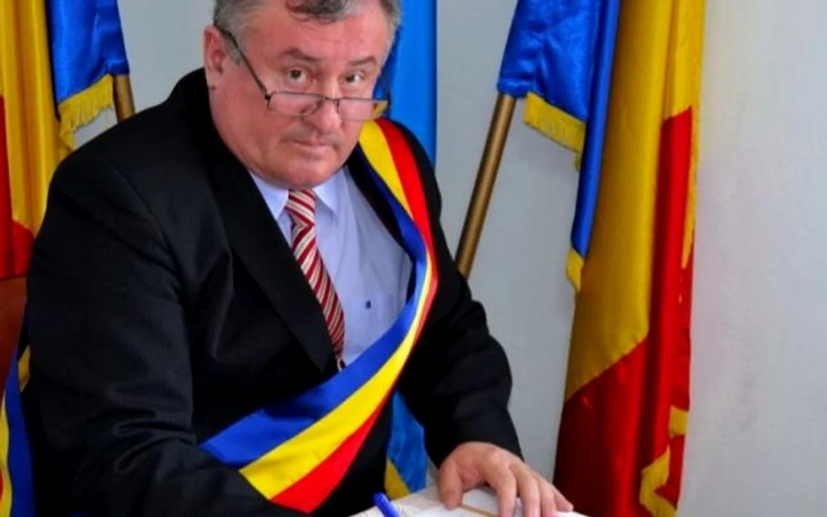 Gheorghe Fron este primarul comunei Cornu Luncii (Suceava) 