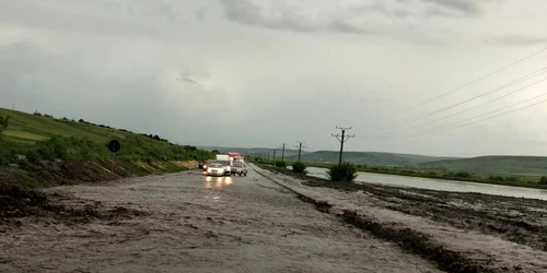 inundatii vaslui