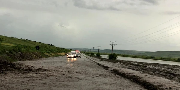 inundatii vaslui