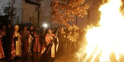 Sârbii au aprins "badjnakul a fost aprins în Ajunul Crăciunul