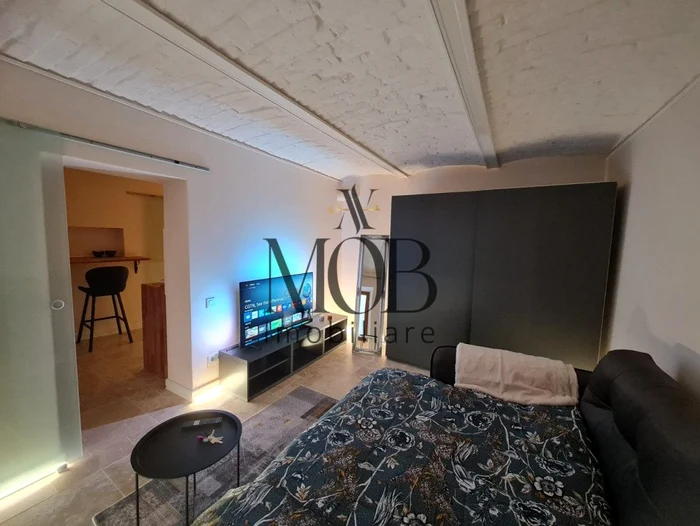 Garsoniera cu 8.000 de euro mp. FOTO: MOB