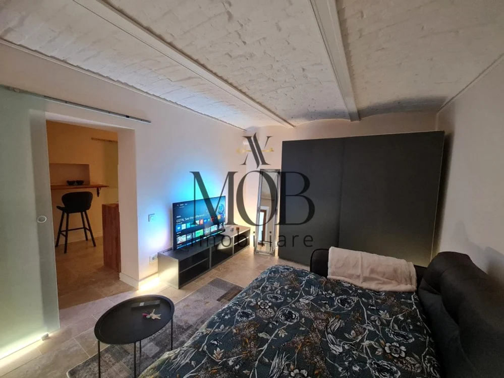 Garsoniera cu 8.000 de euro mp. FOTO: MOB