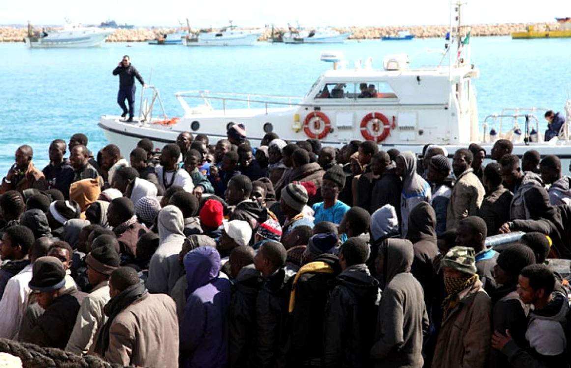 Numărul migranţilor care ajung în Europa prin Italia ar putea creşte FOTO AP