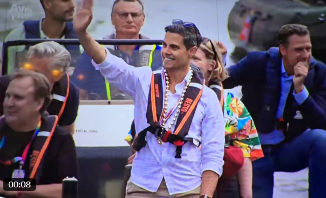 Rob Jetten Pride Amsterdam 2025 captura video png