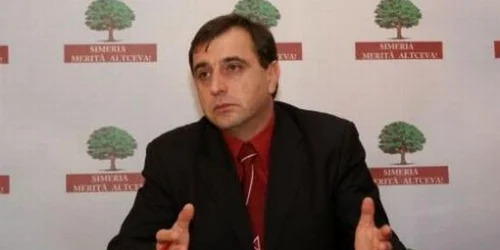 Emil Rîșteiu, a câștigat primăria orașului Simeria de pe postura de independent