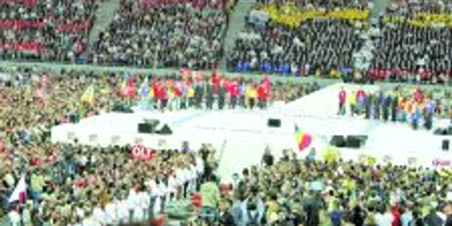 Arena Naţională a fost plină până la refuz cu manifestanţi USL