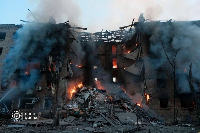 Mai multe clădiri din Kiev lovite de rachetele rusești/FOTO:X