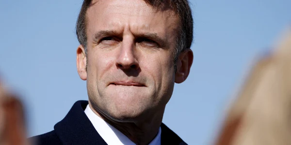 Macron facebook jpg