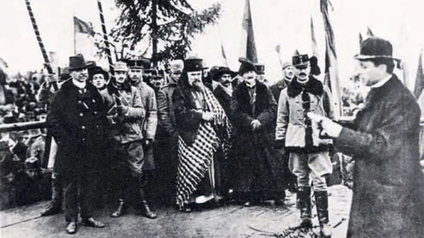 Calendar 1 decembrie: 1918   Marea Adunare Națională de la Alba Iulia a proclamat unirea Transilvaniei cu Regatul României jpeg