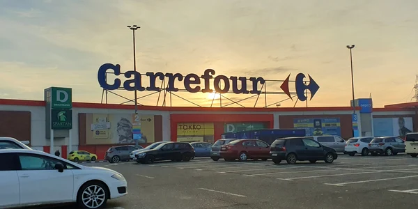 Carrefour FOTO Shutterstock