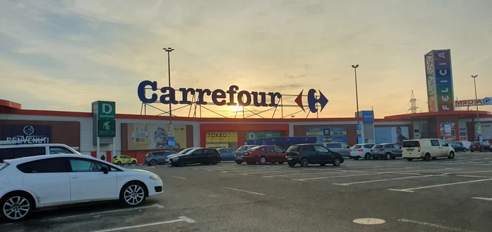 Carrefour România FOTO Shutterstock