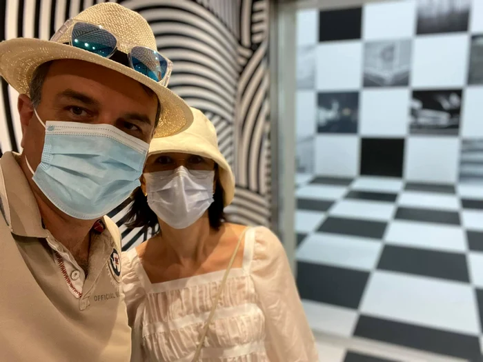 Lucian Mîndruță este cu soția în vacanță în Austria