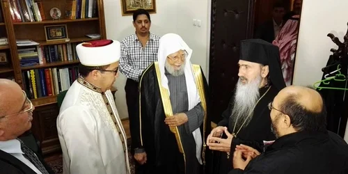 Şeicul din Arabia Saudită la Constanţa cu Teodosie Sursa foto Arhiepiscopia Tomisului