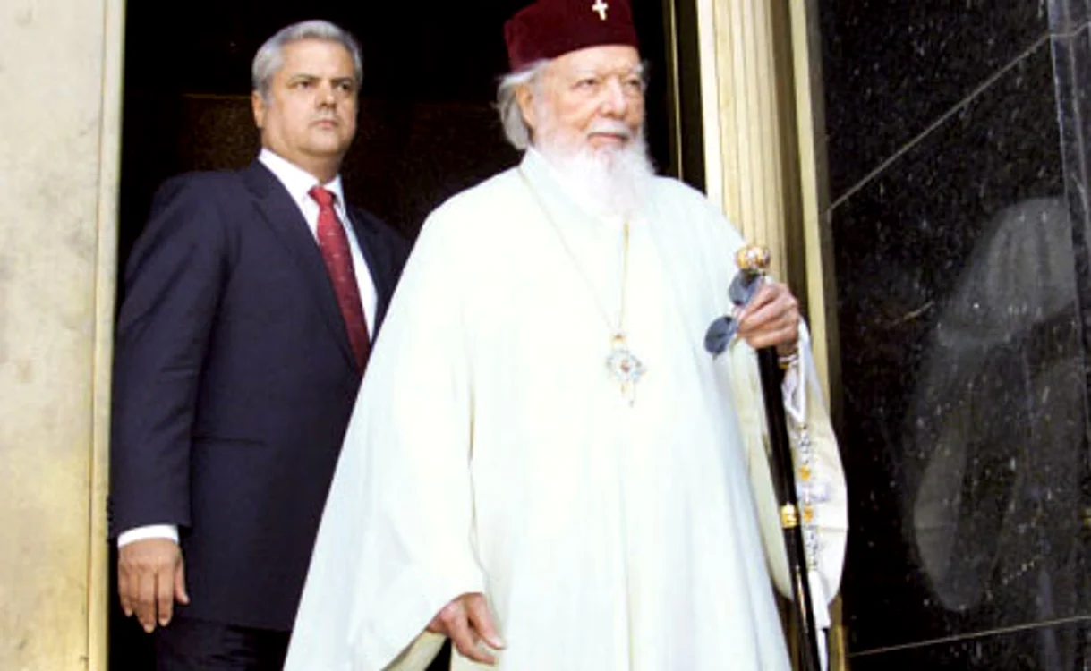 În mandatul Patriarhului Teoctist, premierul Adrian Năstase a alocat Cultelor, în 2004, 32 de milioane de dolari Foto: Mediafax