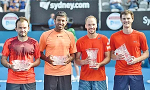 16 sport mergea si bopanna jpeg