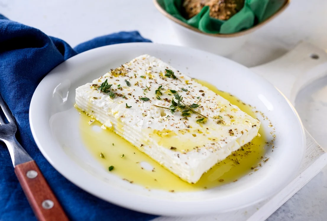 Feta, brânza pe care grecii o pun aproape în orice