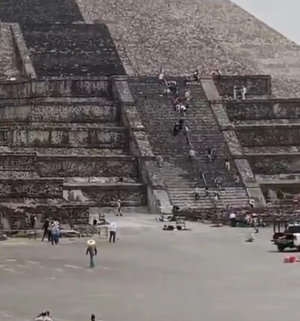 Atac armat la piramidele din Teotihuacán. O turistă a fost împușcată mortal