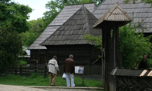 Muzeul Satului împlineşte 75 de ani jpeg