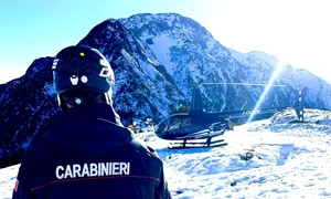 un miliardar a venit cu elicopterul pana pe partia de schi foto X @rep_milano