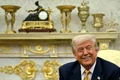 TRUMP BIROUL OVAL jpg