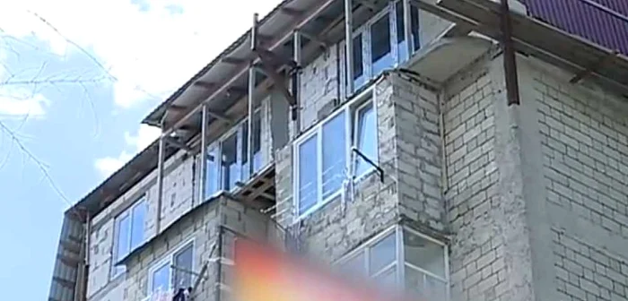 Mansarda din Chişinău a rămas neterminată, după ce firma de construcţii s-a ales cu conturile sechestrate Sursa: Protv.md