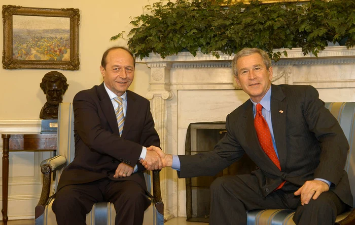 Preşedintele Traian Băsescu şi fostul lider de la Casa Alba, George W. Bush