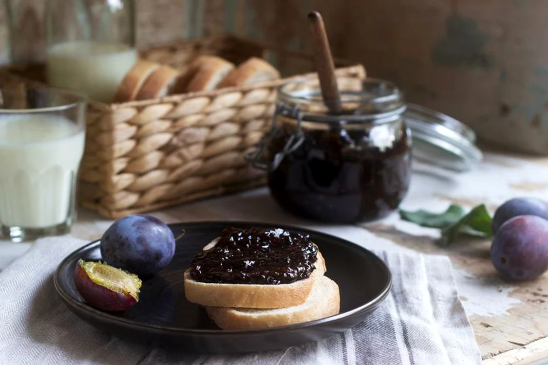 
    Magiunul e deliciul din cămară în anotimpul rece  Foto: Shutterstock  