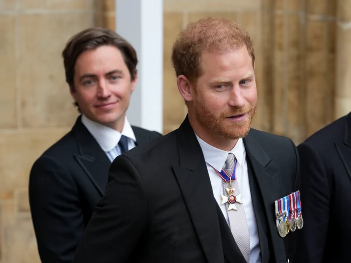 Prințul Harry la încoronare (1) jpg