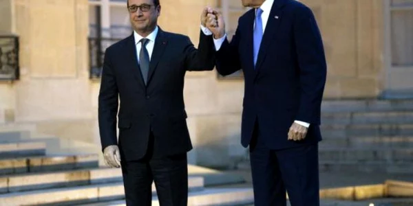 Solidaritate francezo-americana. Francois Hollande şi John Kerry FOTO notednews.com