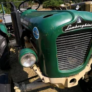 tractor 3669755 1280 jpg
