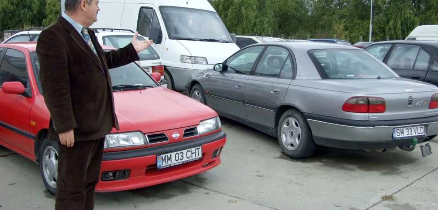 Maşinile confiscate ajung la fier vechi