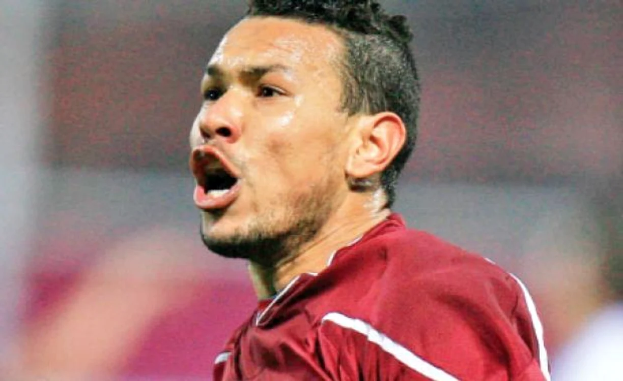 
    Cassio Vargas  