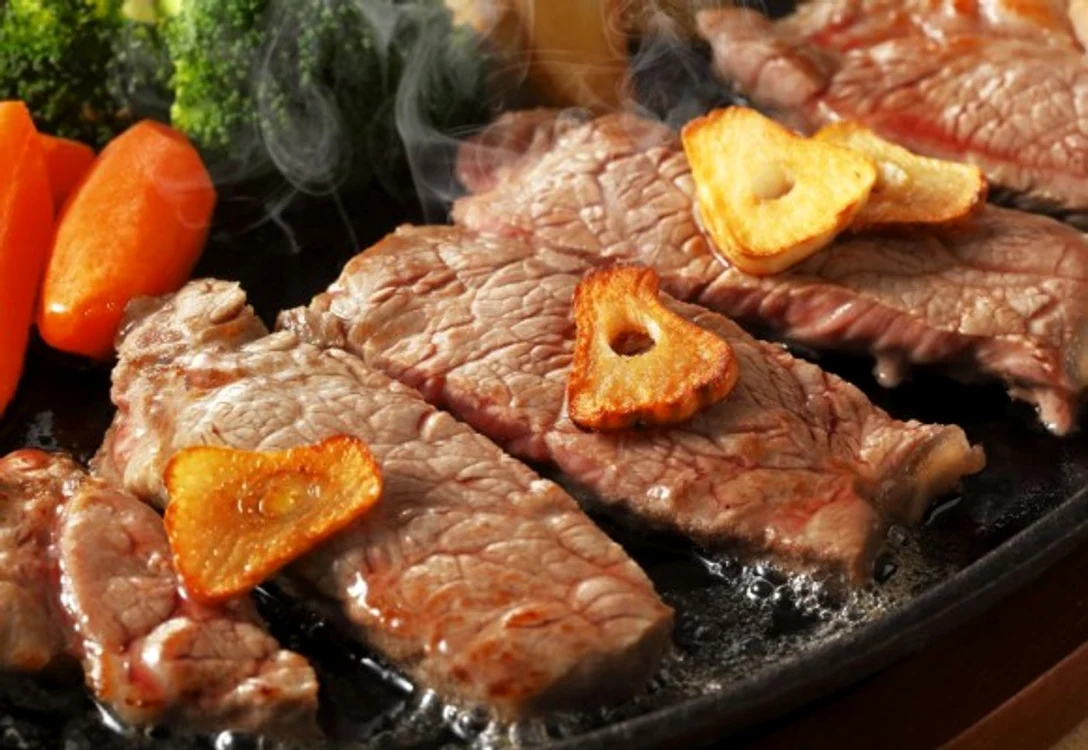 Răsfaţă-te cu această friptură de vită delicioasă!clickpoftabuna.ro