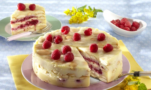 Vanilla pudding cake with raspberries jpeg