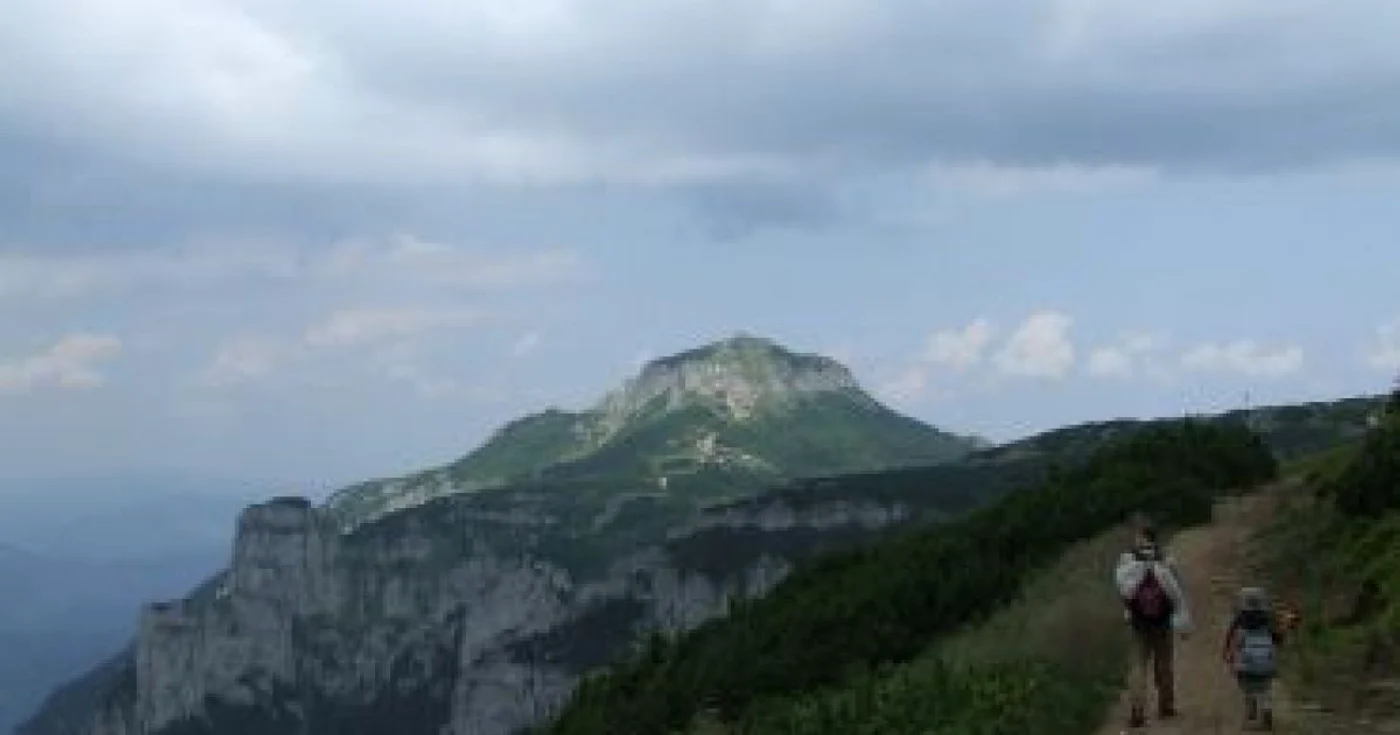Neamţ: Pelerini accidentaţi pe Ceahlău de Schimbarea la Faţă - Revista Presei locale