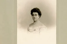 Anna Lahovary, soția diplomatului Alexandru Em. Lahovary, președintă a Căminului Studentelor Române (© Arhivele Naționale ale României, Colecția Documente Fotografice, FIII 514,1, Anna Kretzulescu Lahovary)